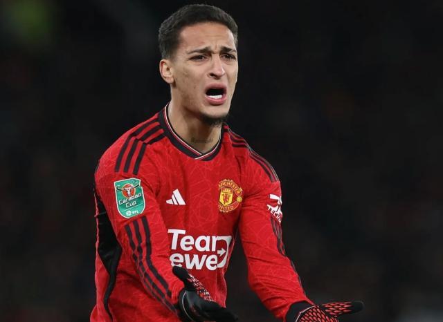 1709384275215012611.jpg 百家乐入口-【早报】截停,绝杀球在空中响哨